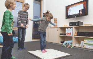 pi74_g_IIS_IDMT_Medica_Hopscotch_Actisens