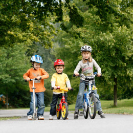 Bewegungsmangel gefährdet Kindergesundheit: Bonusprogramm der DAK